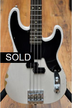 Fender Mike Dirnt Precision Bass Relic Fender Mike Dirnt Precision Bass Relic